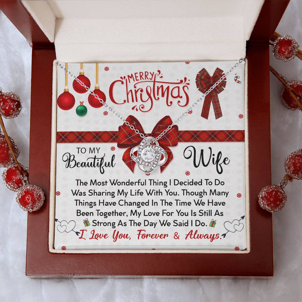 To My Beautiful Wife, My Love For You Is Still As Strong, Merry Christmas, Love Knot Necklace Message Card