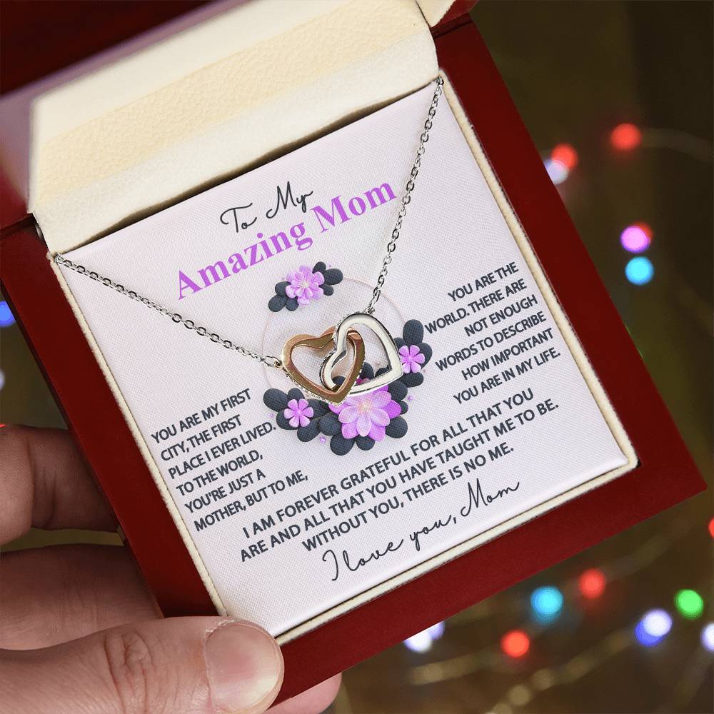 To My Amazing Mom, Forever Grateful, Interlocking Hearts Necklace